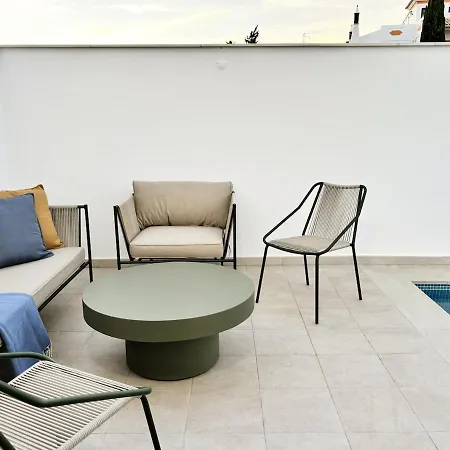 Rooftop & Pool House Fuzeta