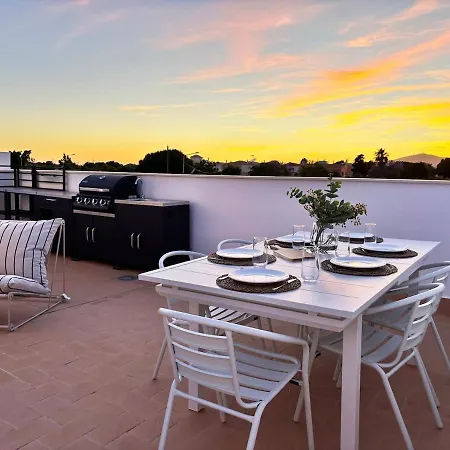 Rooftop & Pool House Σπίτι διακοπών