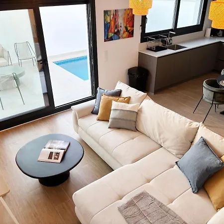 Σπίτι διακοπών Rooftop & Pool House
