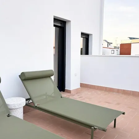 Rooftop & Pool House Фузета